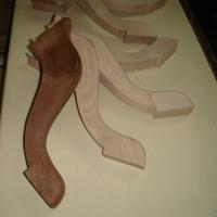 Patas de mesa en madera de haya - Fabricación de patas de mesa en madera de haya según un modelo